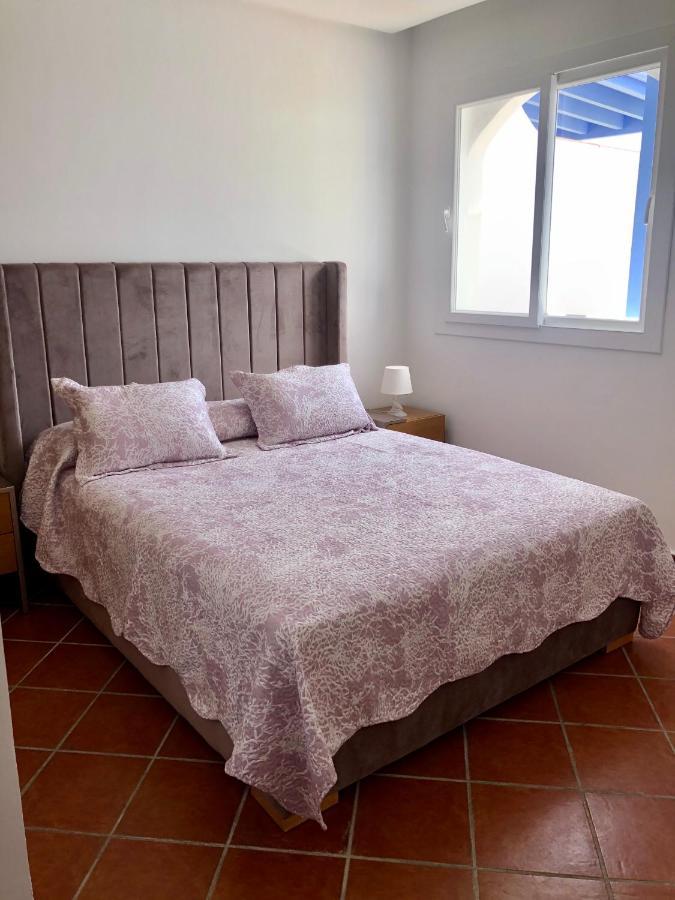Brand New Beautiful Vacation House - Family Only Кабо Негро Екстериор снимка